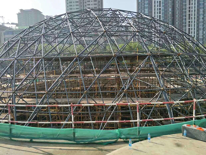 保山球形网架钢结构施工